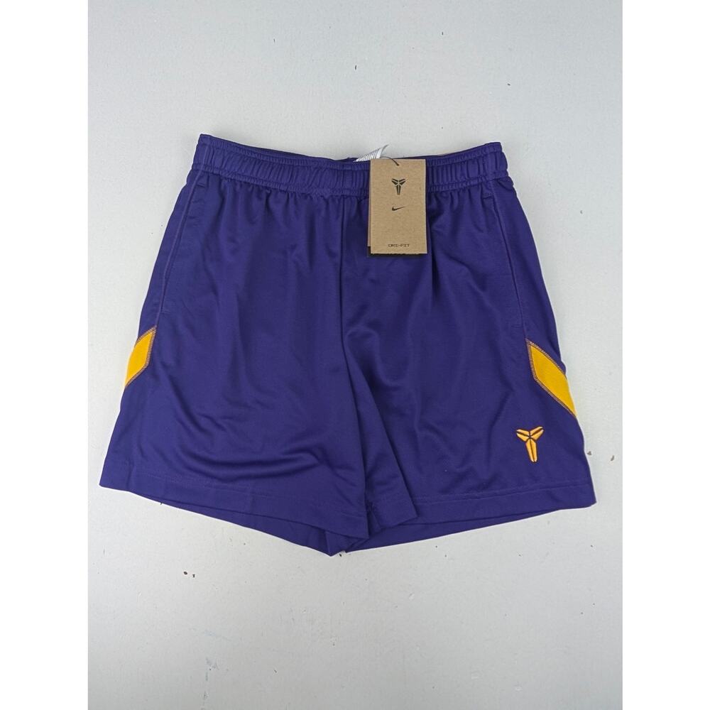 Nike Boys Medium Kobe Therma-Fit Pullover Hoodie & Shorts Set - Purple & Yellow - Picture 5 of 9